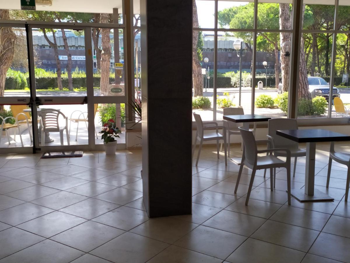 Hotel Madonna Del Pino Cervia Dış mekan fotoğraf