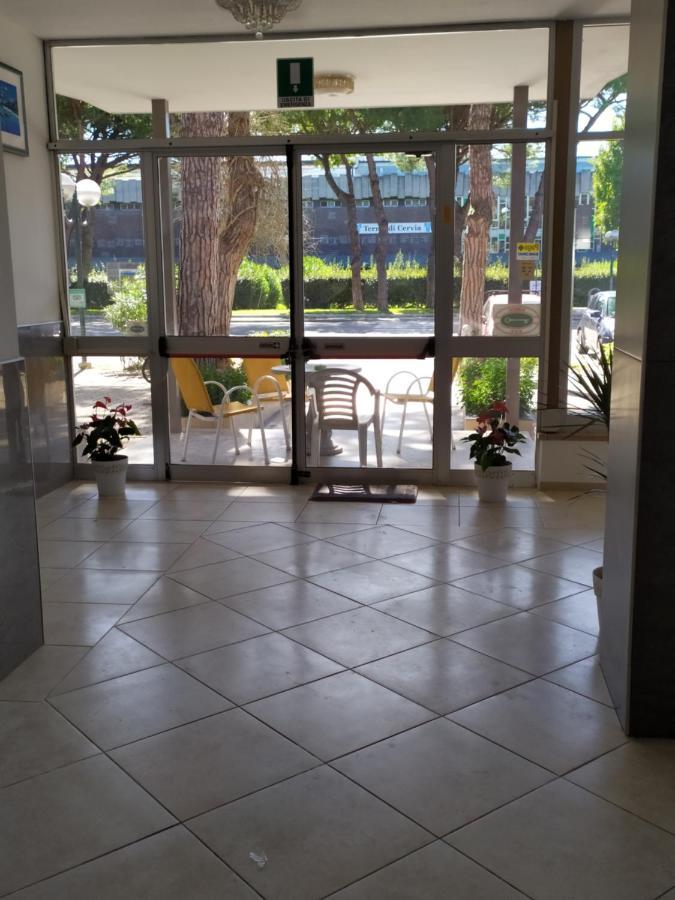 Hotel Madonna Del Pino Cervia Dış mekan fotoğraf