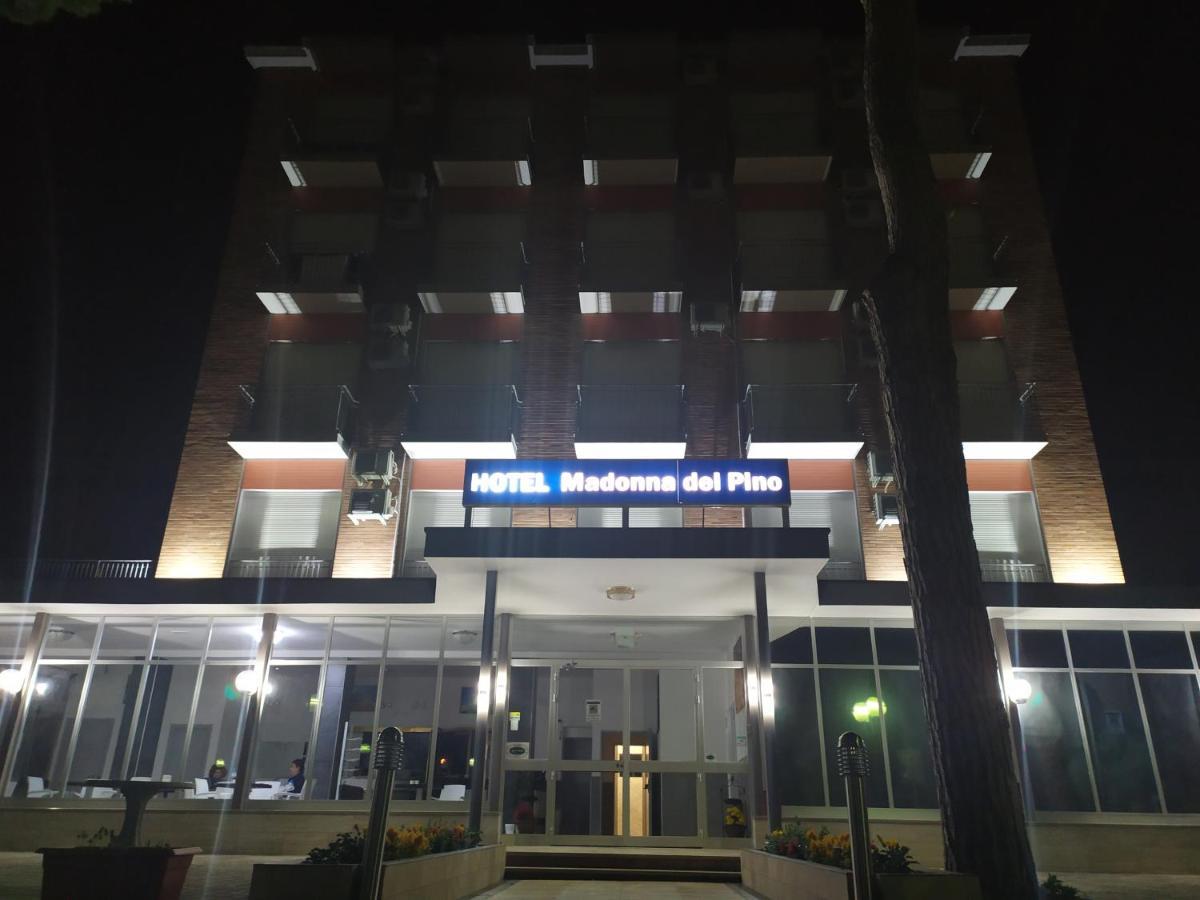 Hotel Madonna Del Pino Cervia Dış mekan fotoğraf