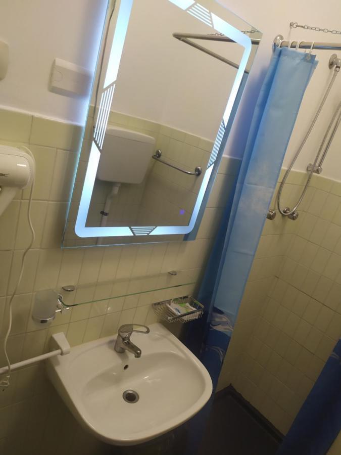 Hotel Madonna Del Pino Cervia Dış mekan fotoğraf